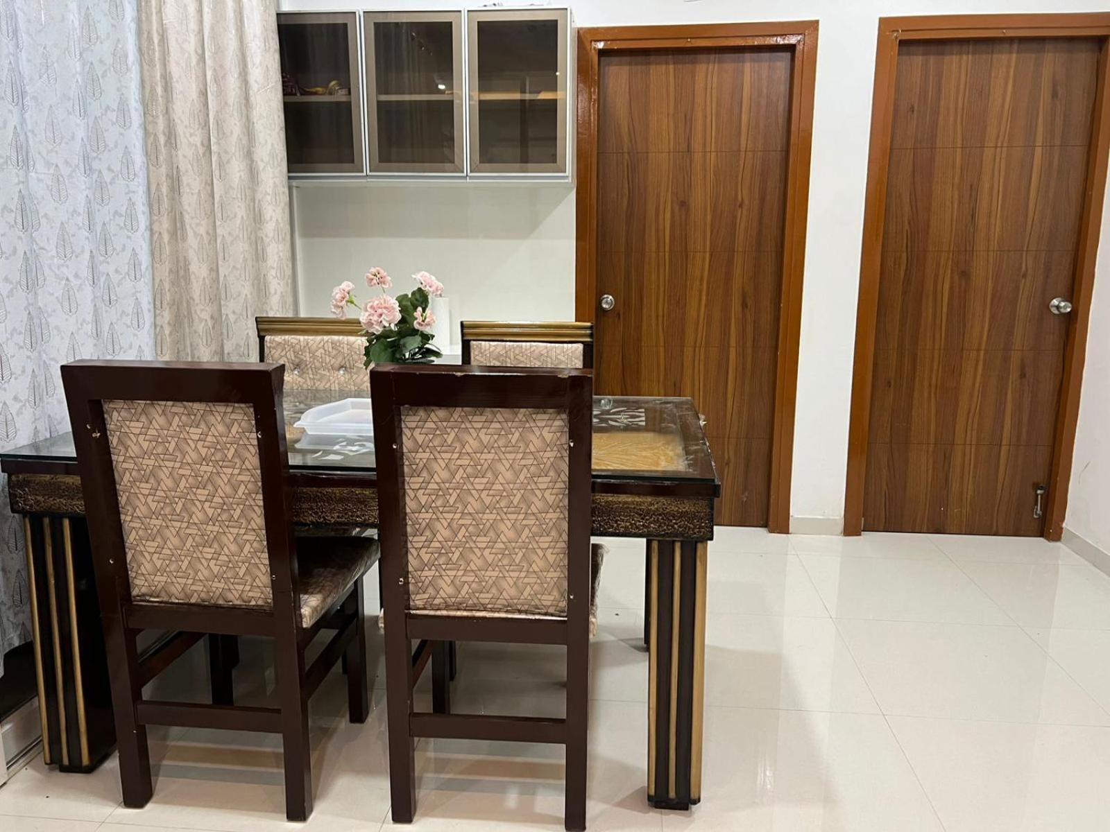 Service Apartment At Financial District Hyderabad Eksteriør billede