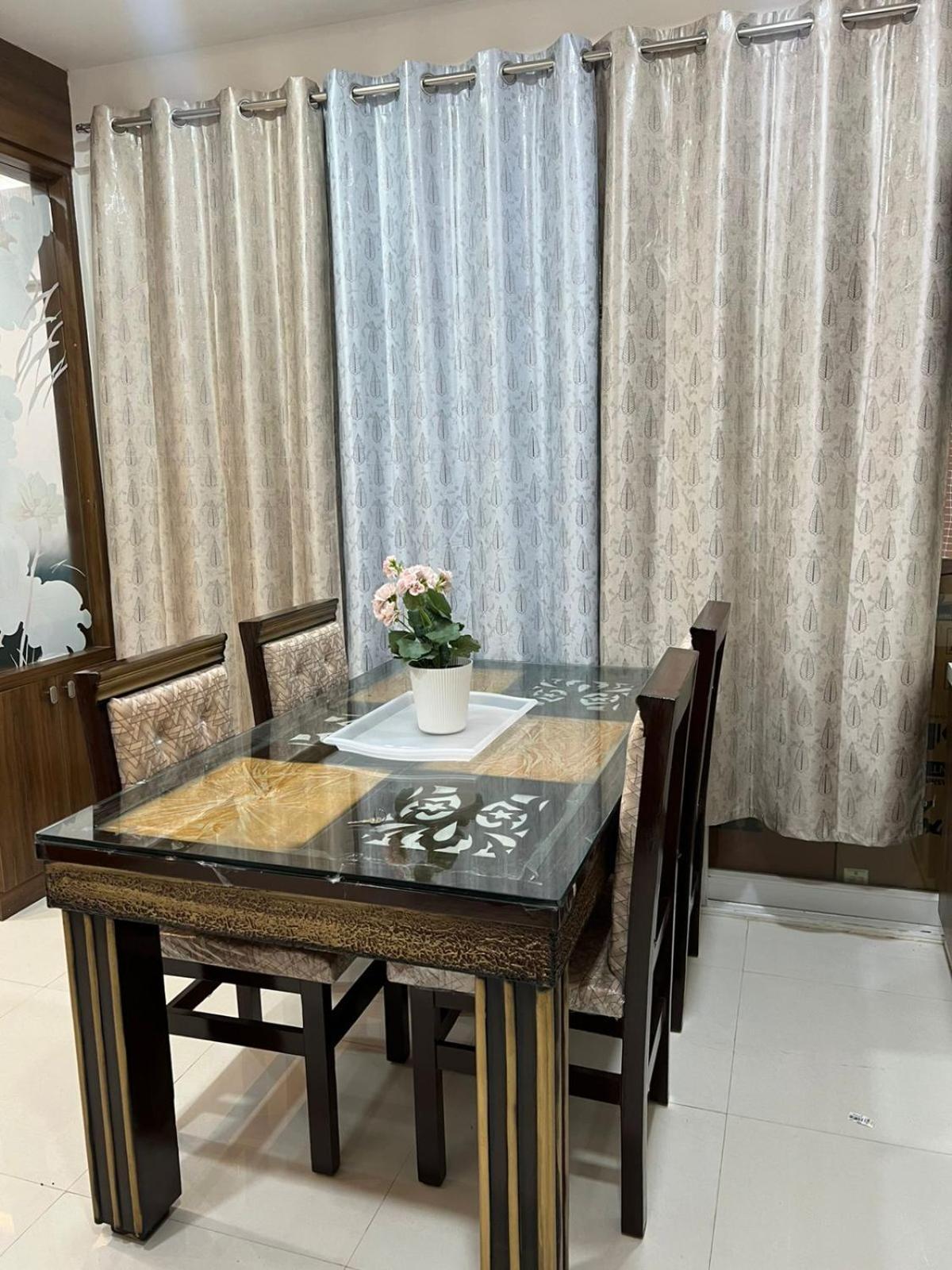 Service Apartment At Financial District Hyderabad Eksteriør billede